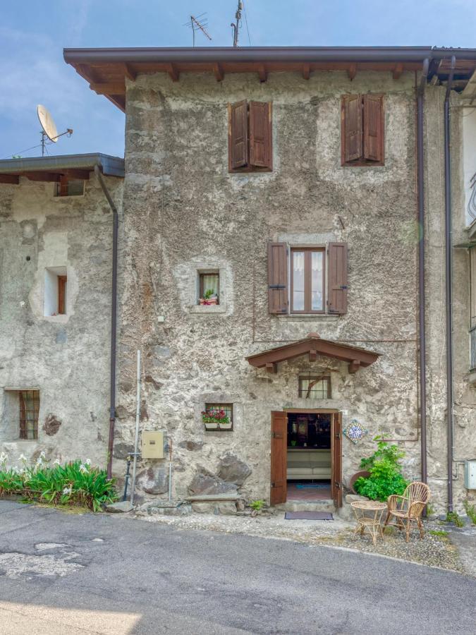 Maison Enchantee Capo di Ponte Екстер'єр фото